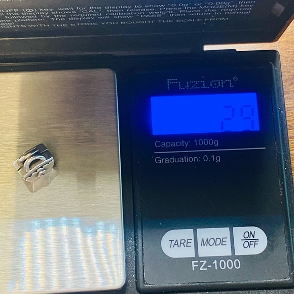 EUC Pandora 790473PCZ Sterling Silver Scalloped Purse Charm w/ Pink Zirconia - Picture 7 of 7